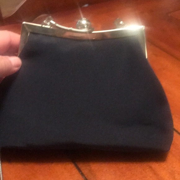 Liz Claiborne evening bag with 2 straps - Picture 2 of 4